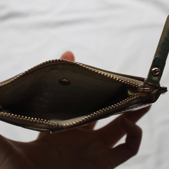 Kate Spade Keyring Wallet - Picture 6 of 6